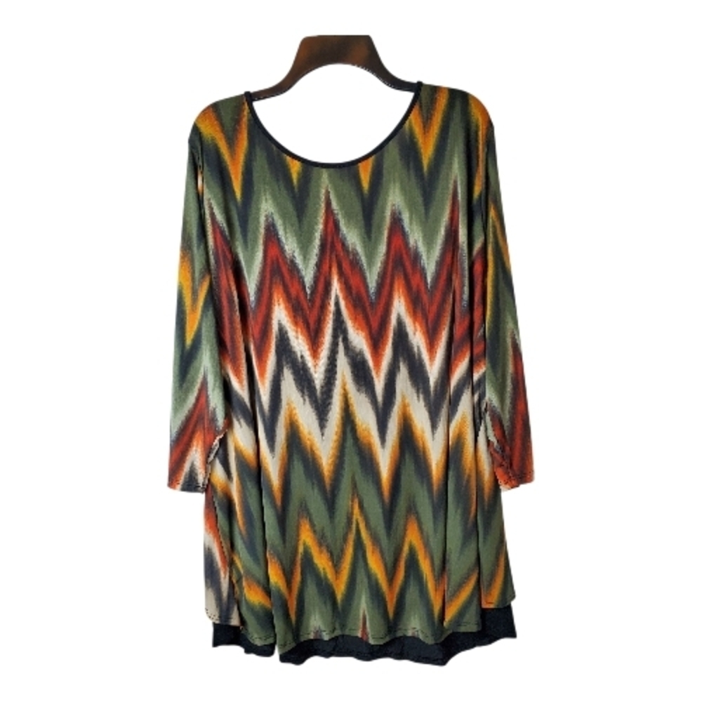 🇺🇸Multicolor Chevron Pattern Women's Top Size 3X - Picture 4 of 4